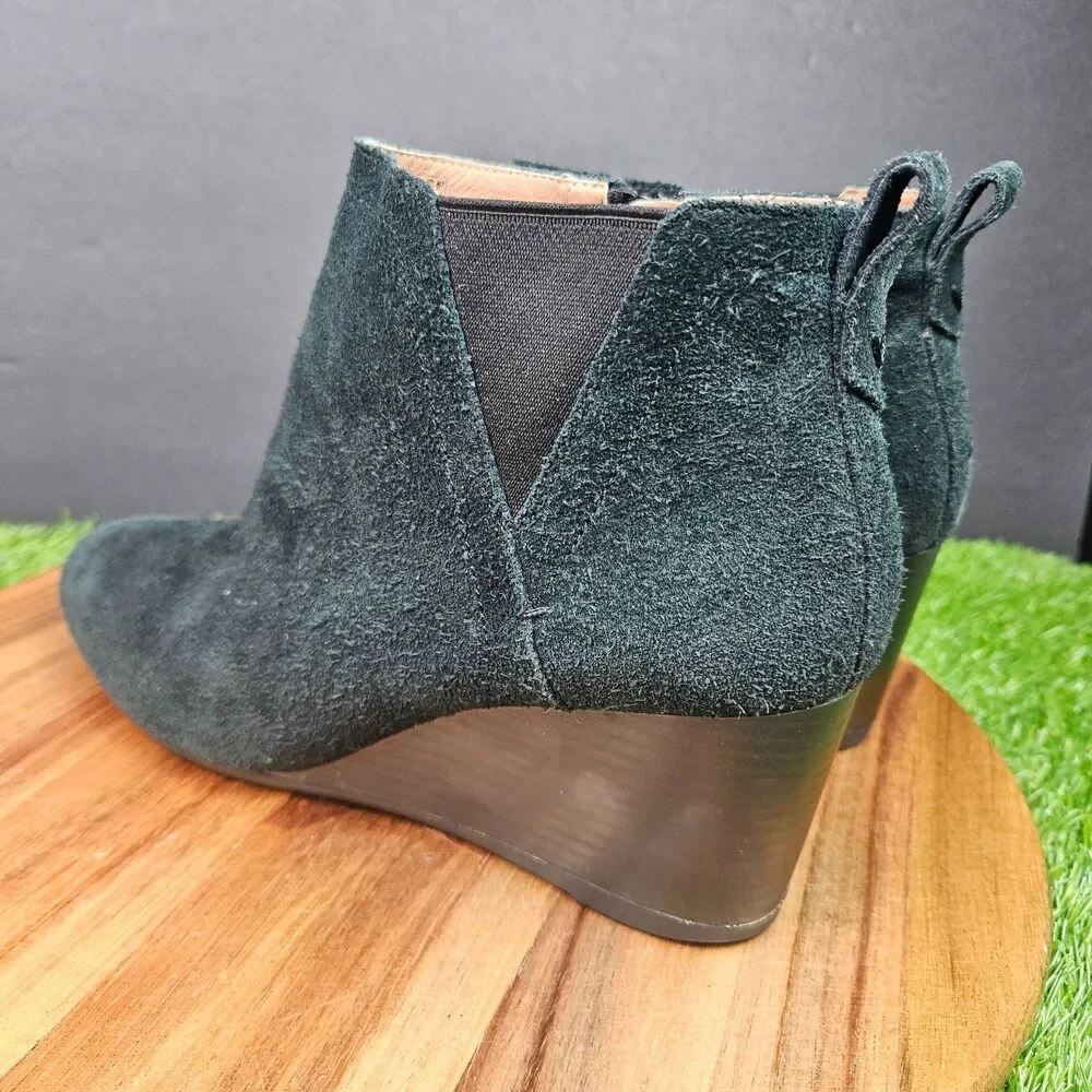 Vionic Paloma Wedge Ankle Boots Black Suede Leather Weather Resistant Size 8
